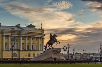 Сенатская площадь