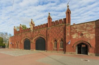 Фридландские ворота в Калининграде, фасад XIX века